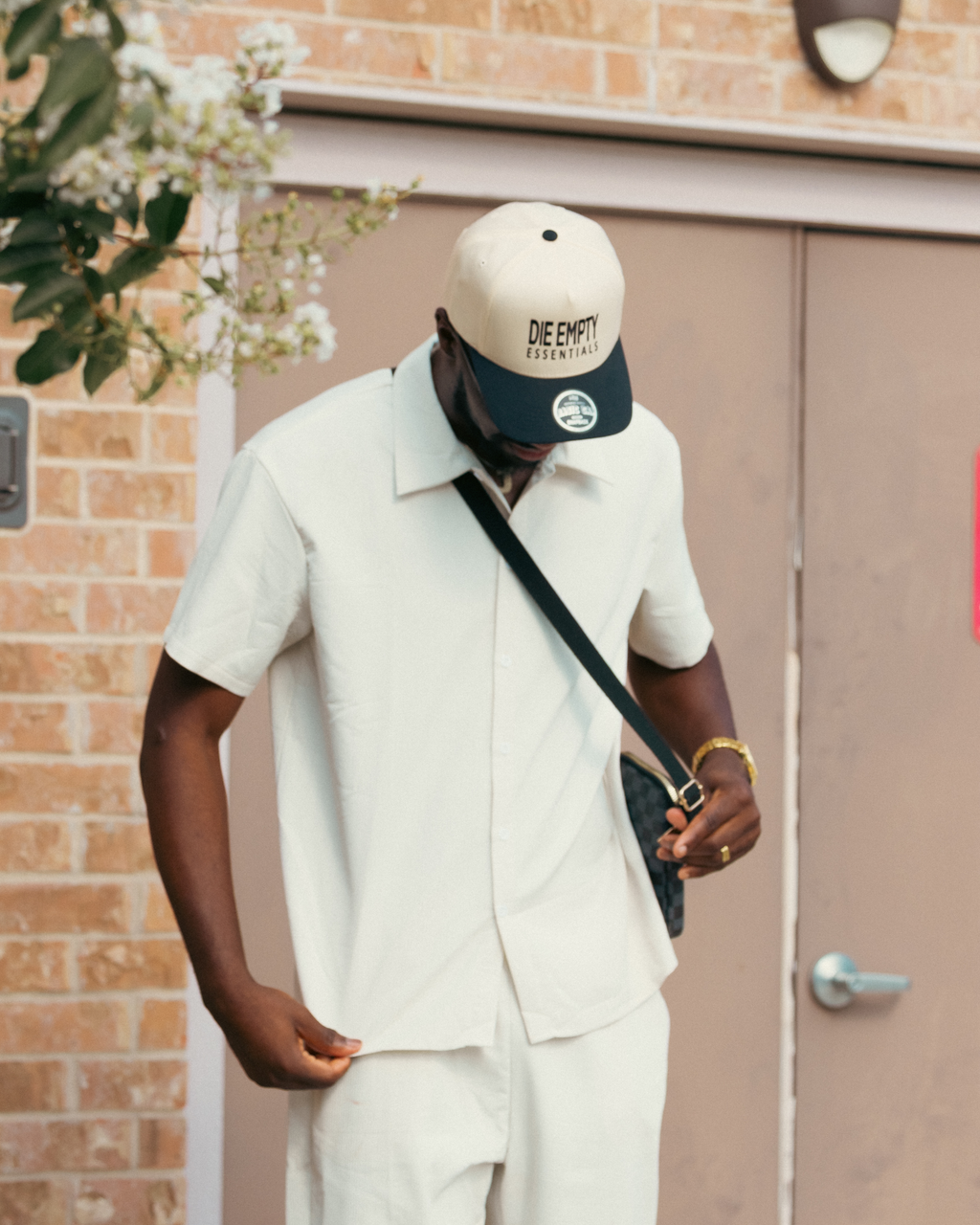 Die Empty Essentials Hats Sz 2