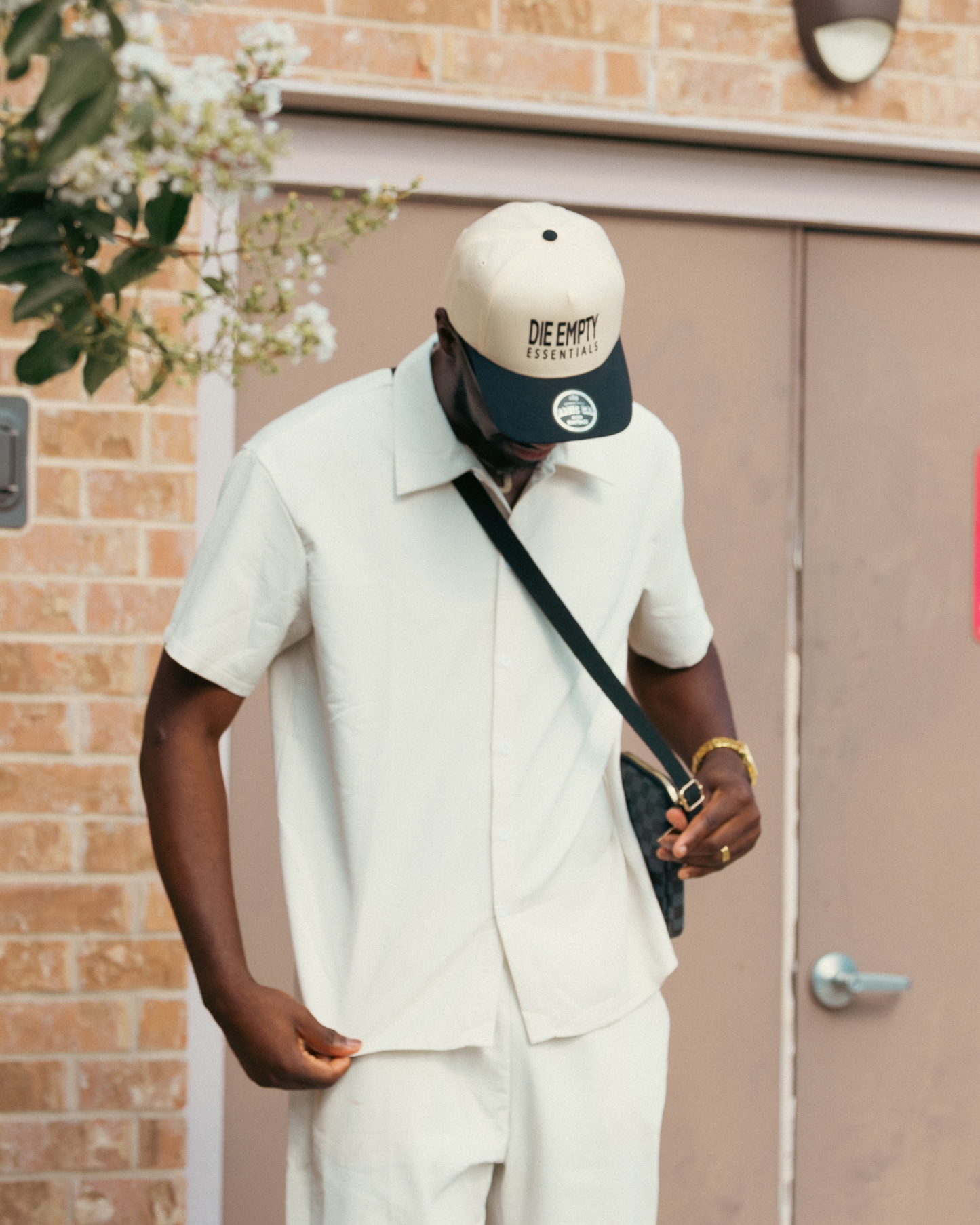 Die Empty Essentials Hats Sz 2