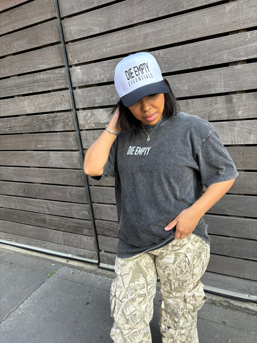 Die Empty Essentials Hats Sz 2