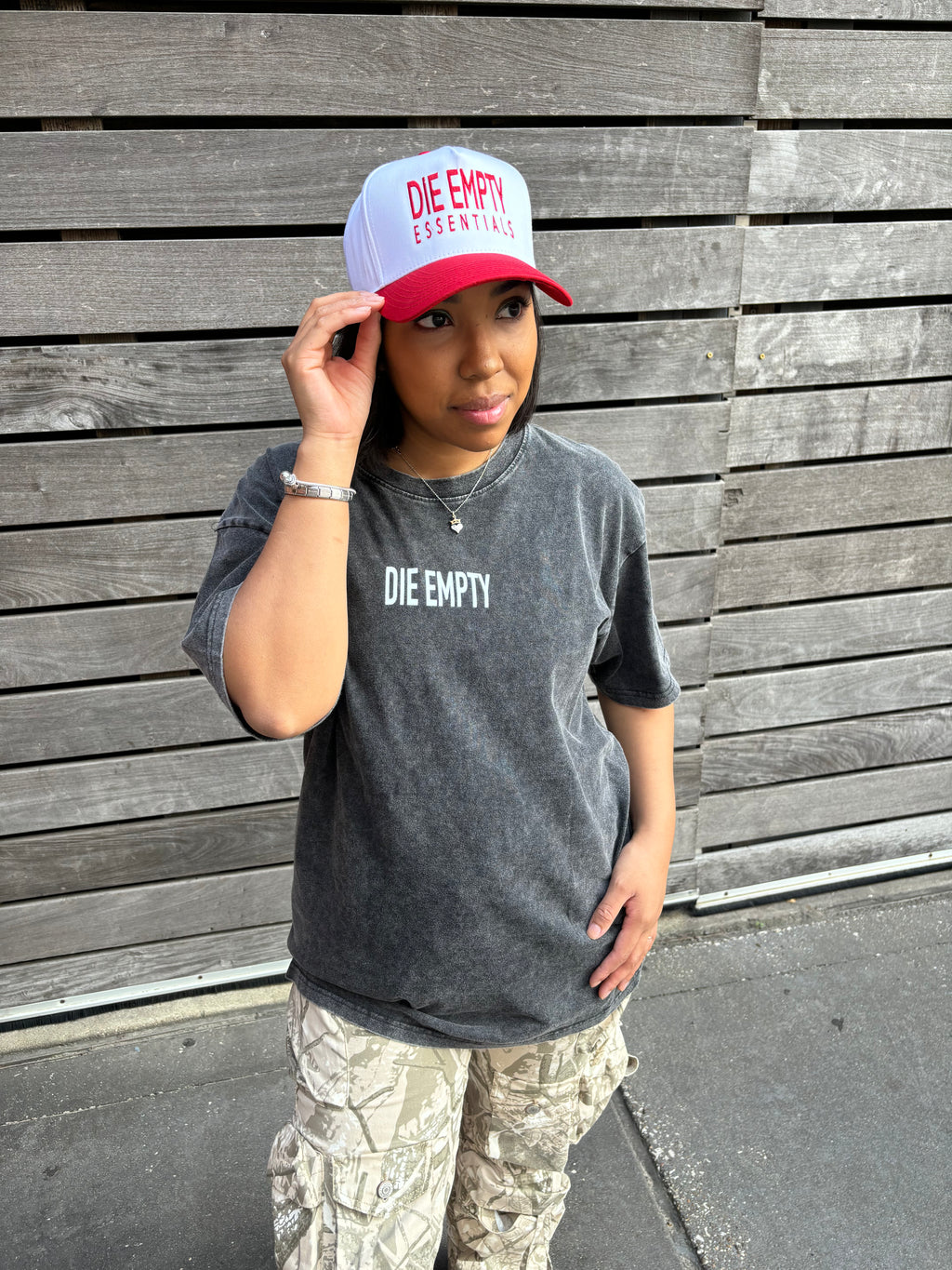 Die Empty Essentials Hats Sz 2